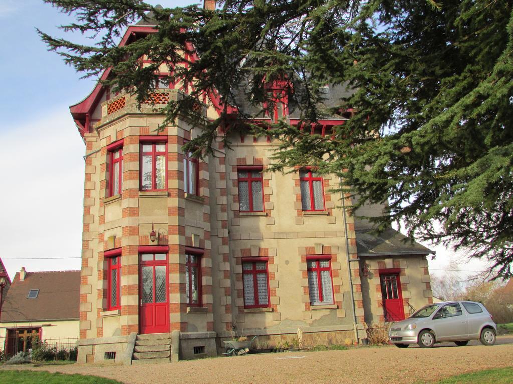 Chateau Lezat - Chambres D'Hotes La Souterraine Zewnętrze zdjęcie