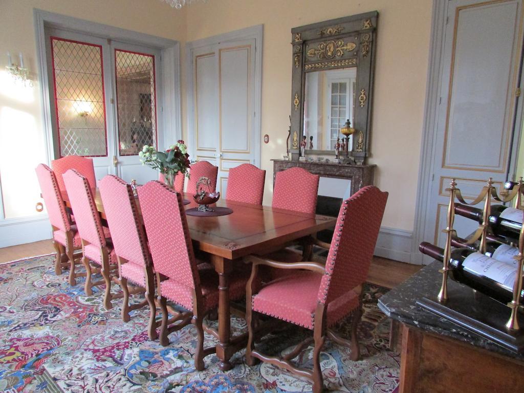 Chateau Lezat - Chambres D'Hotes La Souterraine Zewnętrze zdjęcie